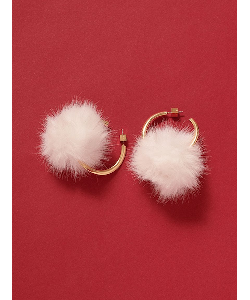 ファーフープピアス