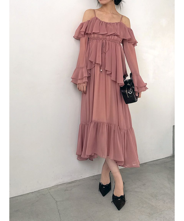 オフショルフリルワンピース