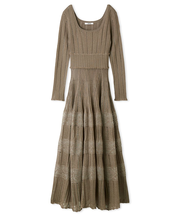 レースクロシェロングドレス