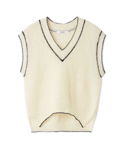 オーバーサイズニットベスト