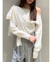 リボンショルダーニットトップス