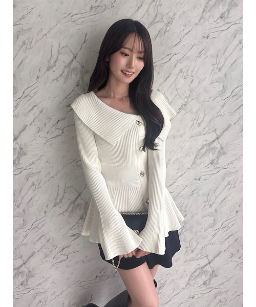 ペプラムニットプルオーバー｜スナイデルの通販｜&mall（アンドモール