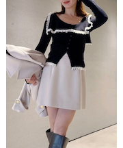 構築ミニスカート