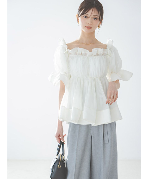 ボリュームギャザーフリルチュニック