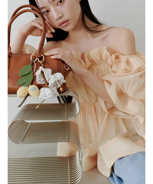 ボリュームギャザーフリルチュニック SNIDEL｜ボリュームギャザーフリルチュニック | Rakuten Fashion(楽天
