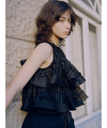 ラッフルジャガードボリュームブラウス