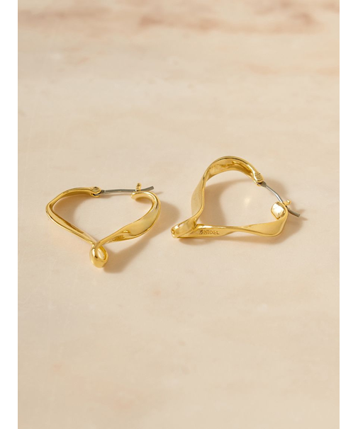 ツイストハートフープピアス