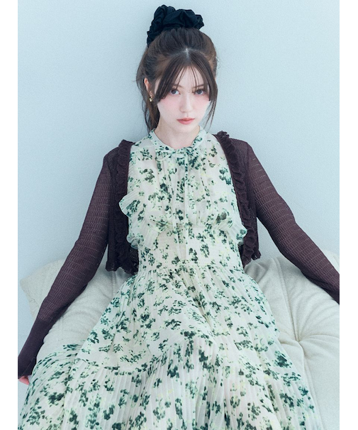 シアーフリルコンパクトカーディガン