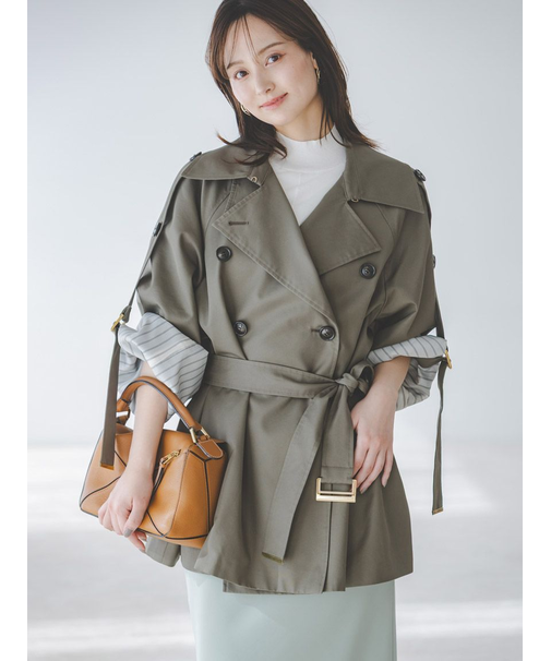 ミドルトレンチコート