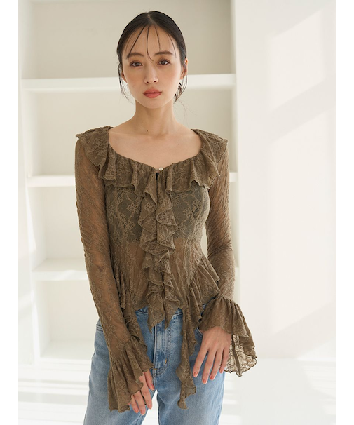 カットレースフリルプルオーバー