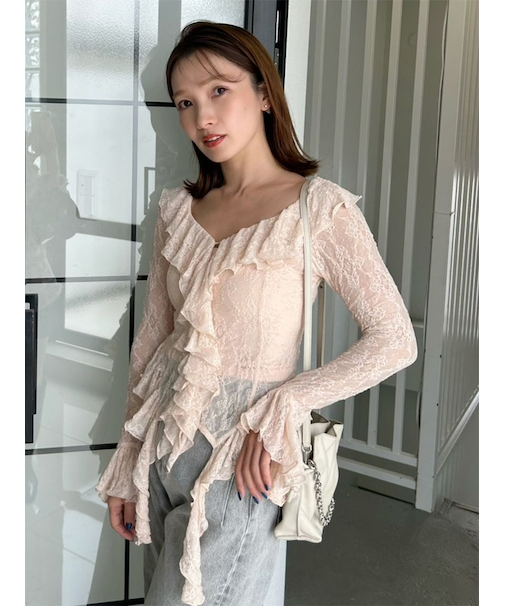 カットレースフリルプルオーバー