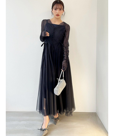 チュールボリュームドレス