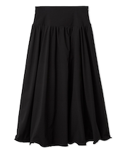 ボリュームタフタスカート