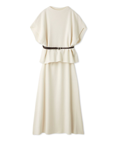 ベルト付きケープ風ニットアップ