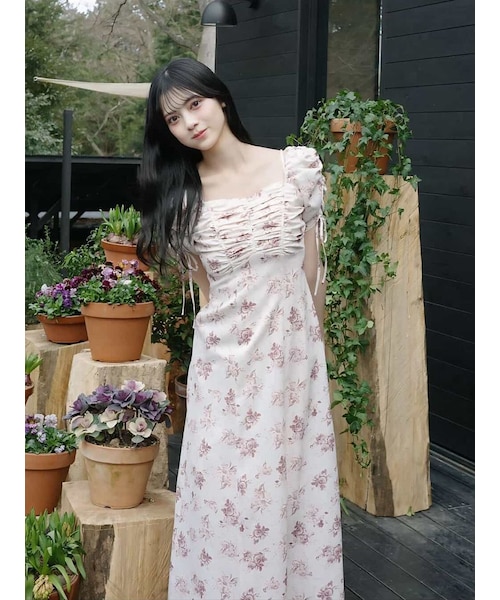 Snidel ROSEプリントワンピース WEB限定/ROSE Collection】ROSEプリントワンピース｜スナイデルの通販