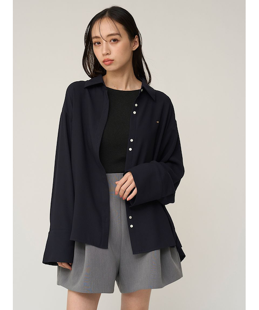 Sustainableタックボリュームショートパンツ