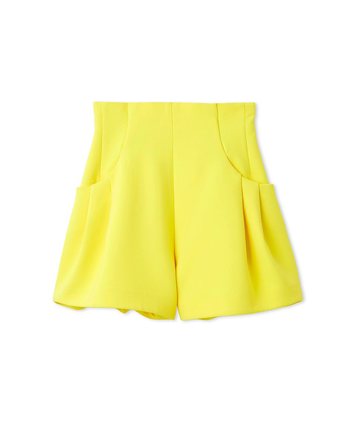 Sustainableタックボリュームショートパンツ