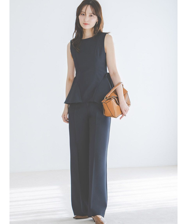 ペプラムパンツセットアップ