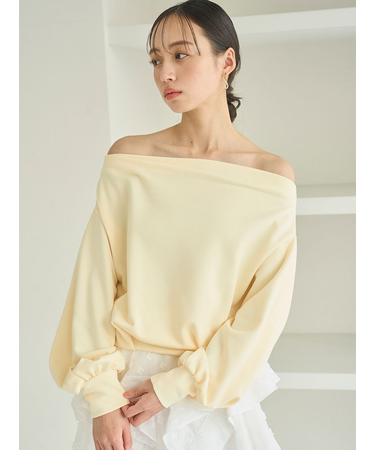 オフショルタックスエット