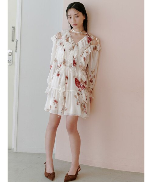 美品　SNIDELピンタックフリルチュニックブラウス SNIDEL（スナイデル）の「ピンタックフリルチュニックブラウス（シャツ