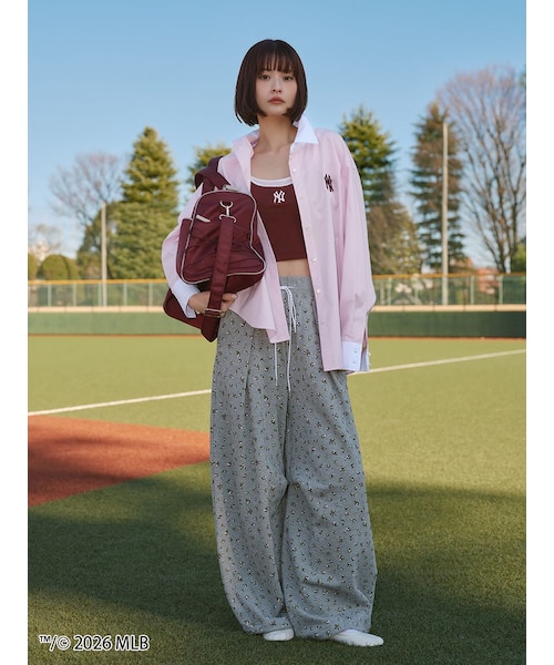 スナイデル♡ 【MLB】Sustainableスウェットワイドパンツ MLB】Sustainableスウェットワイドパンツ｜スナイデルの通販｜&mall