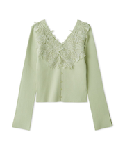 モチーフレースニットプルオーバー