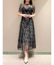 シャイニーレースドレス