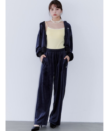 【adidas Originals】ESS VELOUR PANT /エッセンシャルズ ベロアパンツ