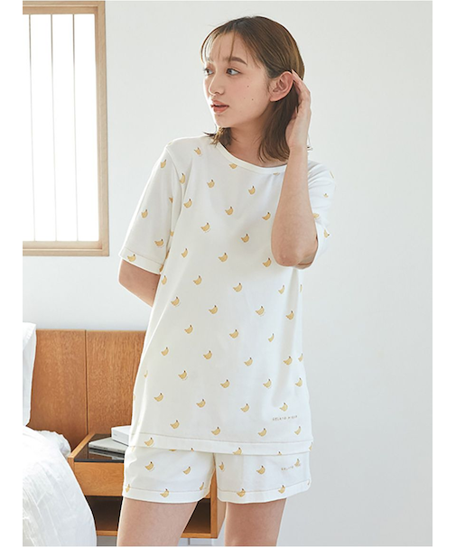 バナナ柄ショートパンツ