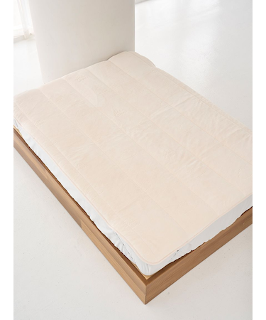 【Sleep】エンボス雲柄 敷きパッド（セミダブル）