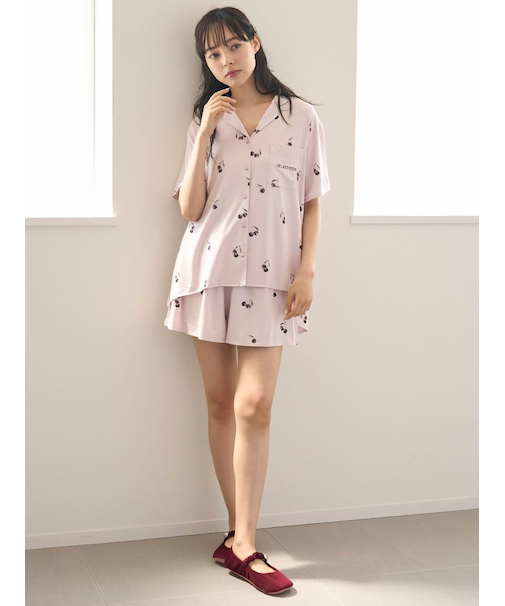 【接触冷感】チェリー柄ショートパンツ