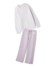 カラフルパウダープルオーバー&ベビモコリブロングパンツセット