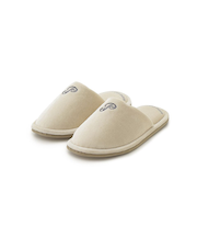 エンブレムモチーフベロアルームシューズ