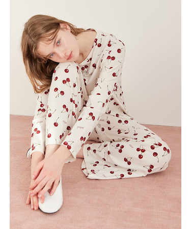 チェリー柄ロングパンツ