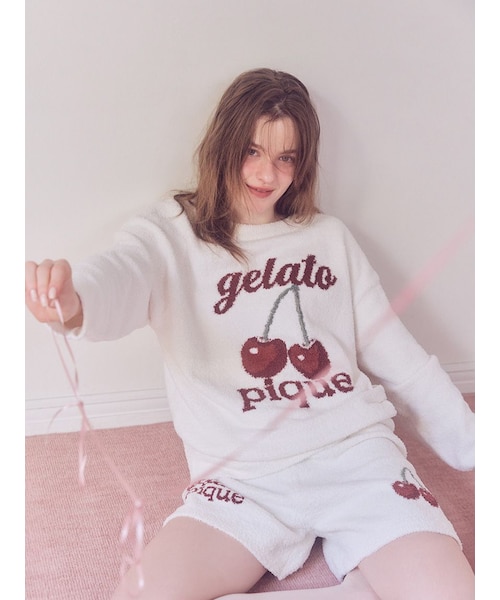 【完売品】ジェラートピケ ベビモコ チェリー ジャガード ショートパンツ 美品 ONLINE限定カラーあり】ベビモコチェリージャガードショートパンツ