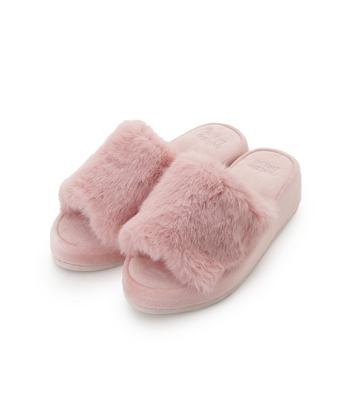 ファールームシューズ