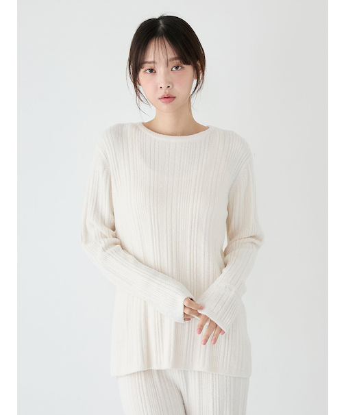 調温スムーズィーランダムリブプルオーバー