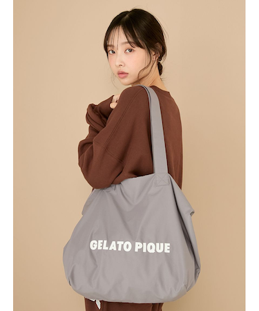 【トラベルグッズ】ボストンバッグ