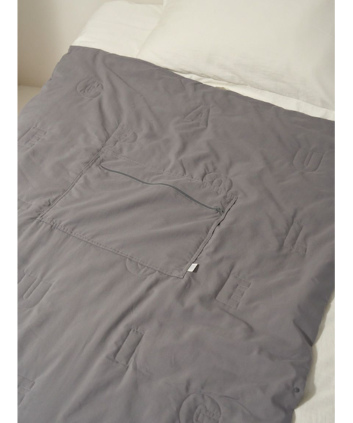 【トラベルグッズ】【Sleep】ポケッタブル中綿ブランケット