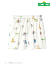 【SESAME STREET】総柄ショートパンツ