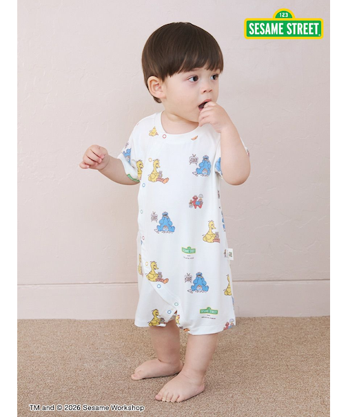 【SESAME STREET】【BABY】総柄ロンパース