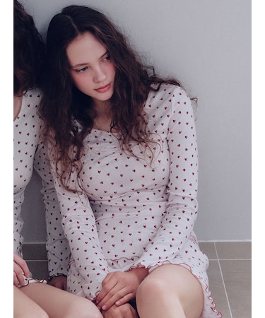 針抜きハート柄プルオーバー