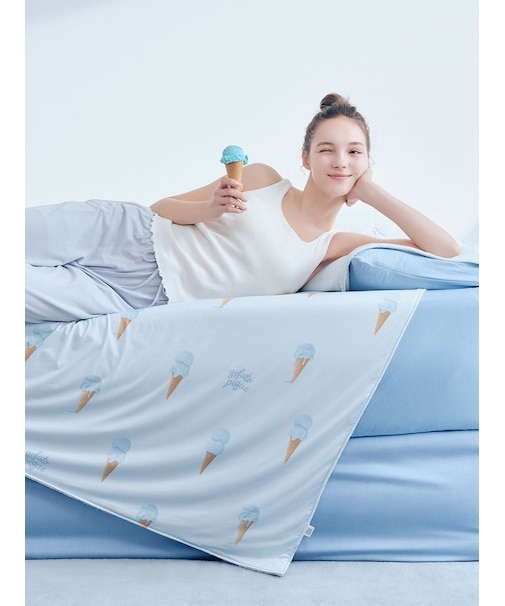 【Sleep】【接触冷感】アイス柄 リバーシブルケット
