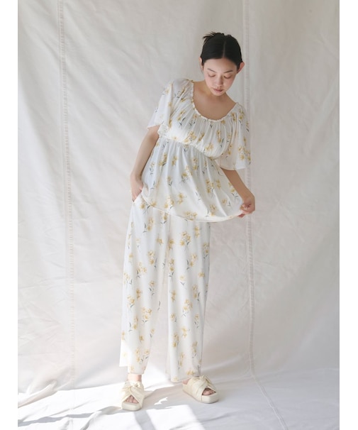 【母の日】フラワー柄ロングパンツ