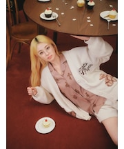 ベア柄シャツ