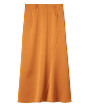 サテンナロースカート