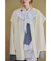 マフラー付ノーカラーリバーミドルコート