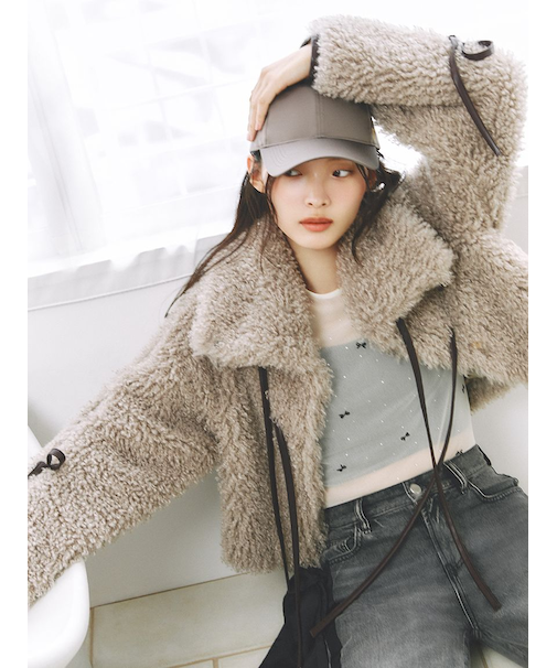 リボンプリントメッシュトップ