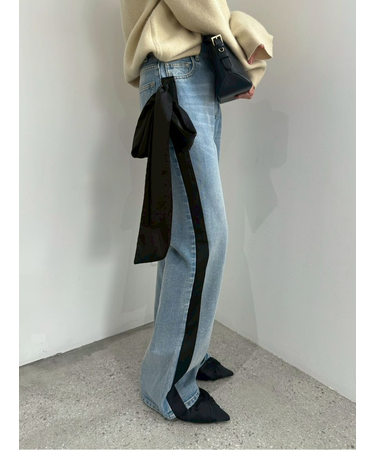 【00サイズ】リボンモチーフストレートワイドデニム