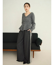 デザインタックワイドラインパンツ